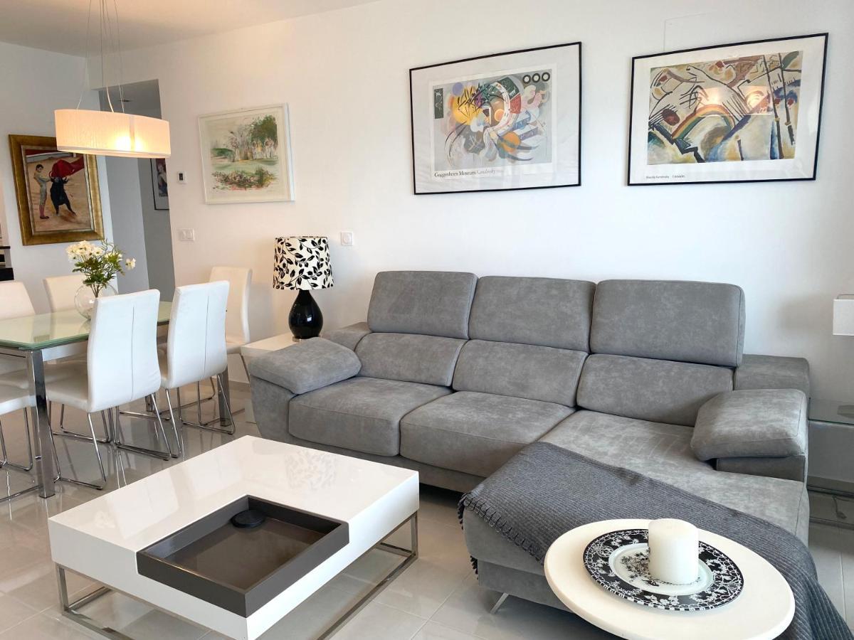 Appartement Sea Senses - Punta Prima - Vista Al Mar à Torrevieja Extérieur photo